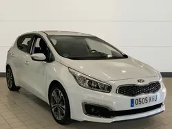Blanco Usado 2018 Kia Ceed GT Berlina | 14.000 € (Precio justo)