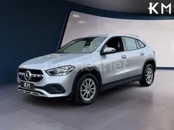 Gris / plata Usado 2021 Mercedes GLA200 SUV | 31.500 € (Precio justo)