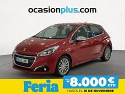 Rojo Usado 2016 Peugeot 208 Allure Utilitario | 9450 € (Precio justo)