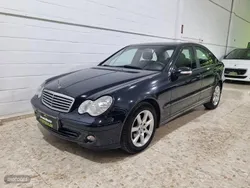 Azul Usado 2005 Mercedes C220 Classic Berlina | 3800 € (Precio justo)