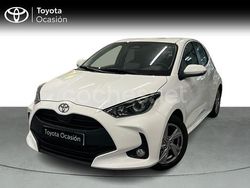 Blanco Usado 2024 Toyota Yaris Hybrid Active Berlina | 21.900 € (Precio justo)