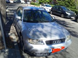 Gris / plata Usado 2003 Audi A3 Ambition Berlina | 1300 € (Super precio)