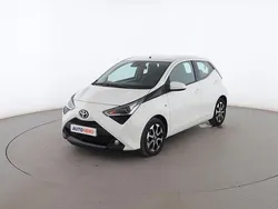 Blanco Usado 2019 Toyota Aygo X-play Utilitario | 14.099 € (Precio justo)