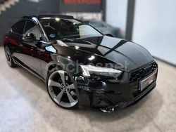 Negro Usado 2022 Audi A5 Sportback Ambiente Berlina | 39.890 € (Caro)