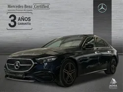 Azul Usado 2024 Mercedes E220 Berlina | 59.990 €