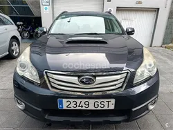 Negro Usado 2010 Subaru Legacy Familiar | 7900 €