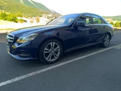 Azul Usado 2014 Mercedes E300 Avantgarde Berlina | 10.990 € (Buen precio)