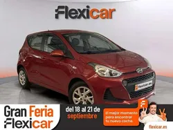 Rojo Usado 2019 Hyundai i10 Utilitario | 8590 € (Buen precio)