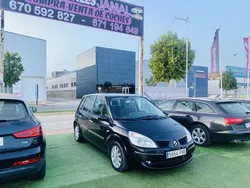 Negro Usado 2007 Renault Scénic II Privilege Monovolumen | 3999 € (Precio justo)