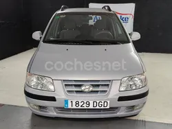 Gris / plata Usado 2005 Hyundai Matrix GLS Monovolumen | 3300 €