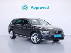 Gris Usado 2024 VW Passat GTE Familiar | 35.590 €