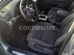 Gris / plata Usado 2005 Audi A4 Familiar | 4000 € (Precio justo)