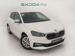 Blanco Usado 2024 Skoda Fabia Selection Utilitario | 16.750 € (Buen precio)