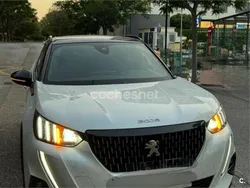 Beige Usado 2022 Peugeot 2008 GT SUV | 18.500 € (Precio justo)