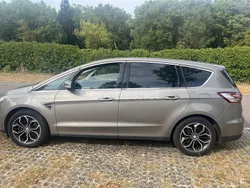 Beige Usado 2016 Ford S-MAX ST-Line Monovolumen | 16.150 € (Un poco caro)