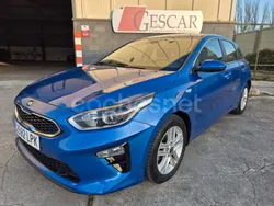 Azul Usado 2021 Kia Ceed Berlina | 13.999 € (Super precio)