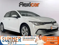 Blanco Usado 2023 VW Golf VIII Life Berlina | 23.990 € (Buen precio)