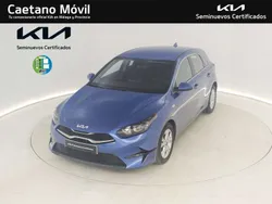 Azul Usado 2024 Kia Ceed Utilitario | 20.990 € (Un poco caro)