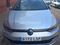 Gris / plata Usado 2020 VW Golf VII Life Berlina | 22.500 € (Precio justo)