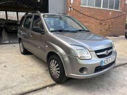 Plateado Usado 2004 Suzuki Ignis Utilitario | 2890 € (Buen precio)