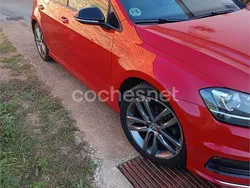Rojo Usado 2014 VW Golf VII Edition Berlina | 13.900 € (Caro)