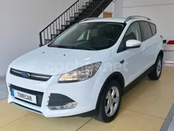 Blanco Usado 2016 Ford Kuga Titanium SUV | 11.990 € (Buen precio)