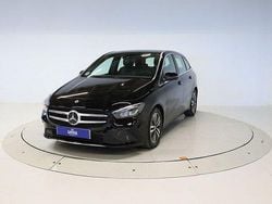Negro Usado 2021 Mercedes B180 Monovolumen | 27.455 € (Un poco caro)