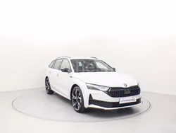 Blanco Nuevo 2025 Skoda Octavia SportLine Familiar | 36.300 € (Caro)