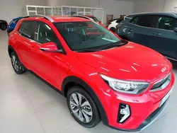 Signal red Nuevo 2025 Kia Stonic SUV | 21.900 € (Un poco caro)