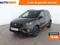 Gris Usado 2018 Ford Kuga ST-Line SUV | 16.699 € (Precio justo)