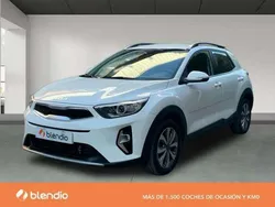 Blanco Usado 2024 Kia Stonic SUV | 18.990 € (Precio justo)