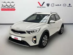 Blanco Usado 2024 Kia Stonic SUV | 17.990 € (Precio justo)