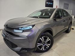 Gris / plata Usado 2025 Citroën C4 X SUV | 18.990 €