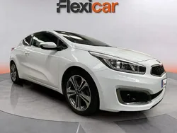Blanco Usado 2016 Kia Ceed GT GT-Line Berlina | 10.990 € (Buen precio)