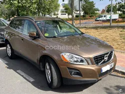 Marrón Usado 2009 Volvo XC60 Momentum SUV | 5990 € (Precio justo)