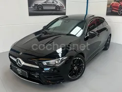 Negro Usado 2021 Mercedes CLA200 Shooting Brake Familiar | 28.990 € (Precio justo)