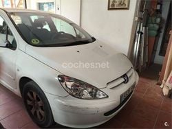 Blanco Usado 2002 Peugeot 307 Berlina | 1995 € (Precio justo)