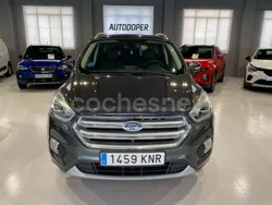 Gris / plata Usado 2018 Ford Kuga Titanium SUV | 16.900 € (Precio justo)