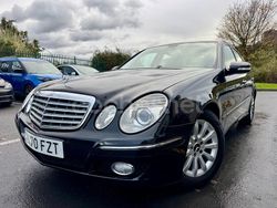 Negro Usado 2007 Mercedes E220 Elegance Berlina | 9890 € (Precio justo)