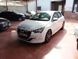 Blanco Usado 2021 Peugeot 208 Active Utilitario | 12.450 € (Precio justo)