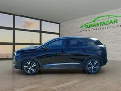 Negro Usado 2021 Peugeot 3008 Allure SUV | 12.107 €