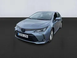 Gris Usado 2021 Toyota Corolla Business Edition Berlina | 18.800 € (Precio justo)