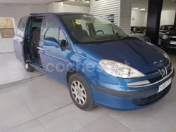 Azul Usado 2005 Peugeot 807 Monovolumen | 4900 € (Un poco caro)