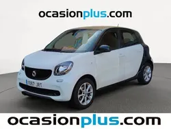Blanco Usado 2016 Smart ForFour Passion Utilitario | 9950 € (Precio justo)