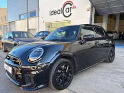 Negro Usado 2024 Mini John Cooper Works Utilitario | 34.990 €