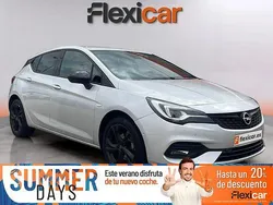 Gris / plata Usado 2021 Opel Astra Ultimate Berlina | 14.990 € (Precio justo)