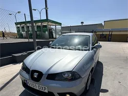 Gris / plata Usado 2006 Seat Ibiza Reference Berlina | 2500 € (Precio justo)