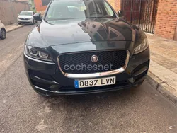Verde Usado 2017 Jaguar F-Pace Prestige SUV | 20.000 € (Precio justo)