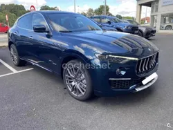 Azul Usado 2020 Maserati Levante SUV | 69.000 €