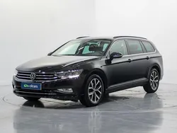 Usado 2022 VW Passat Executive Familiar | 21.990 € (Un poco caro)